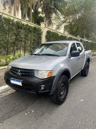 MITSUBISHI L200 TRITON 3.2 GL 4X4 CD 16V TURBO INTERCOLER DIESEL 4P MANUAL